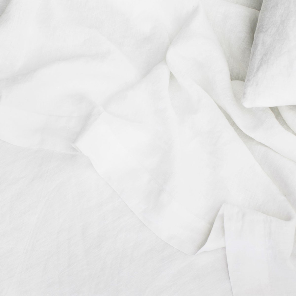 Linen Sheet Set With Pillowcases in White