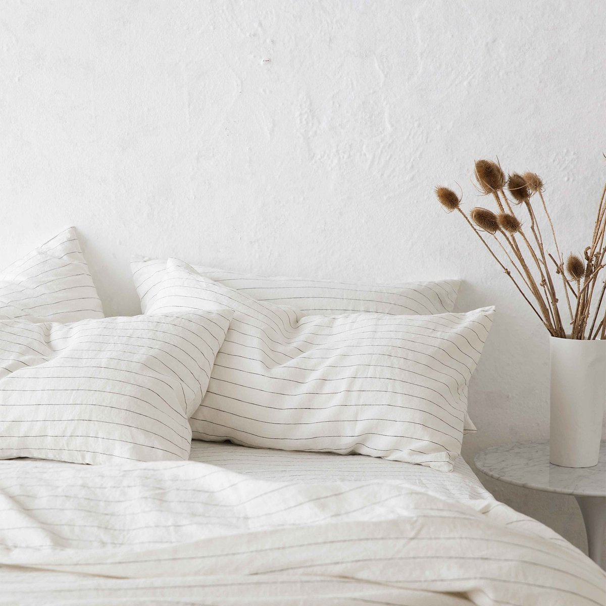 Linen Sheet Set With Pillowcases in Pencil Stripe