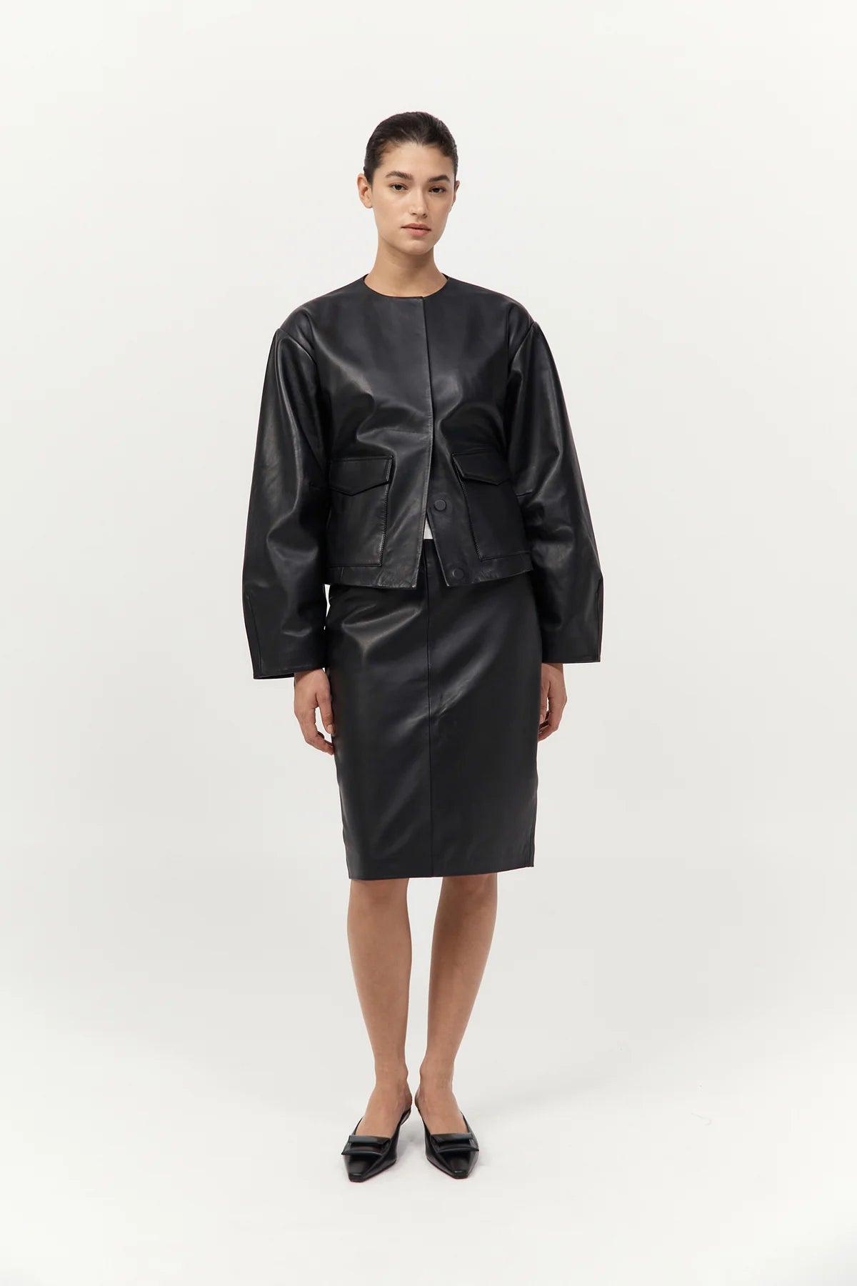 Utility Cocoon Leather Bomber in Black
