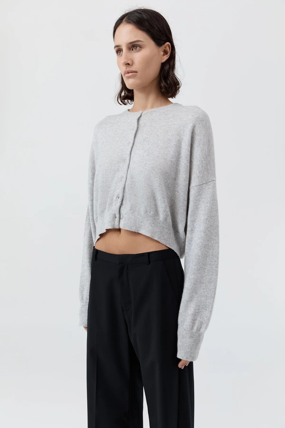 Cashmere Relaxed Cropped Cardigan in Grey Marle