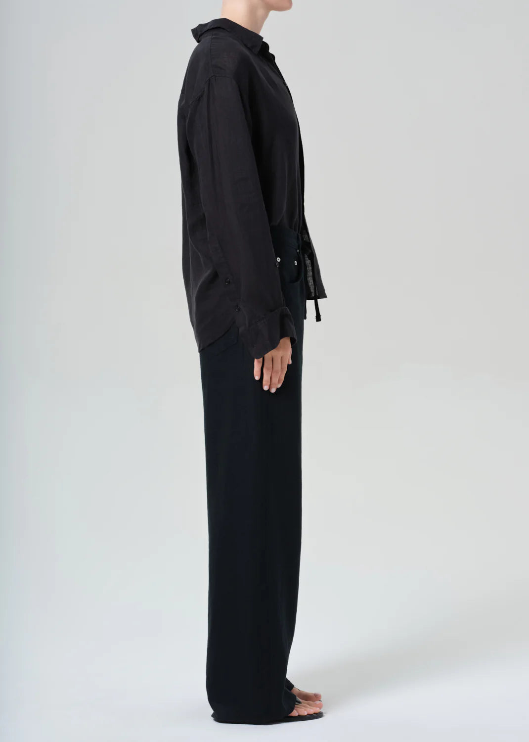 Brynn Drawstring Trouser in Black