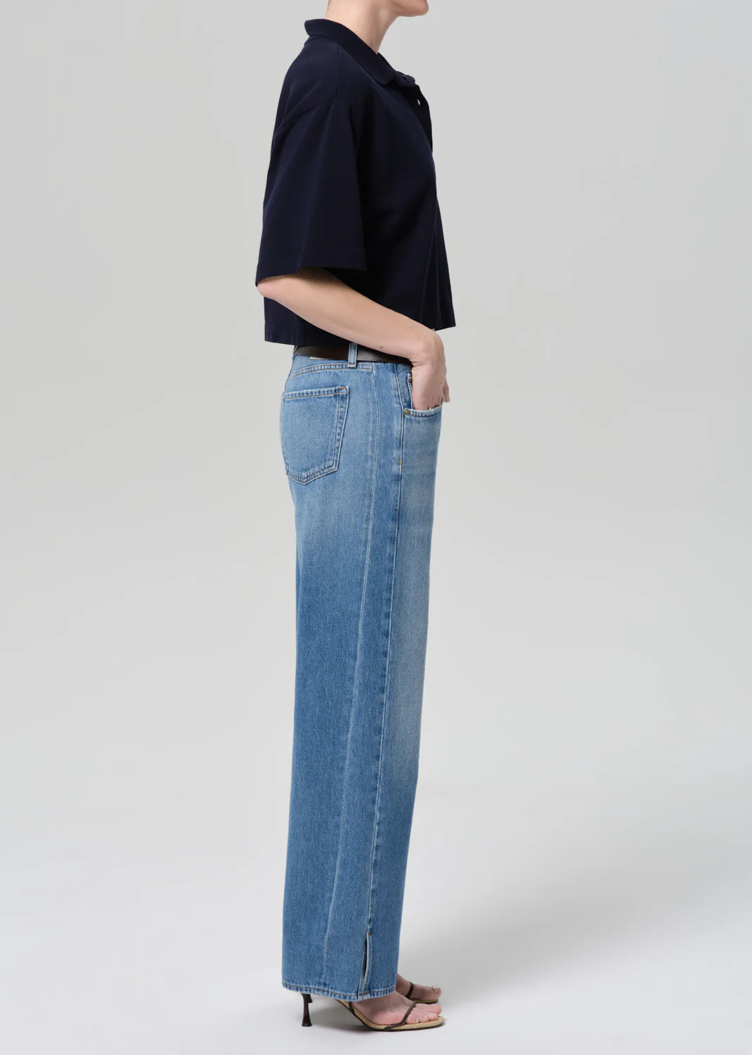 Track Jean in Solstice
