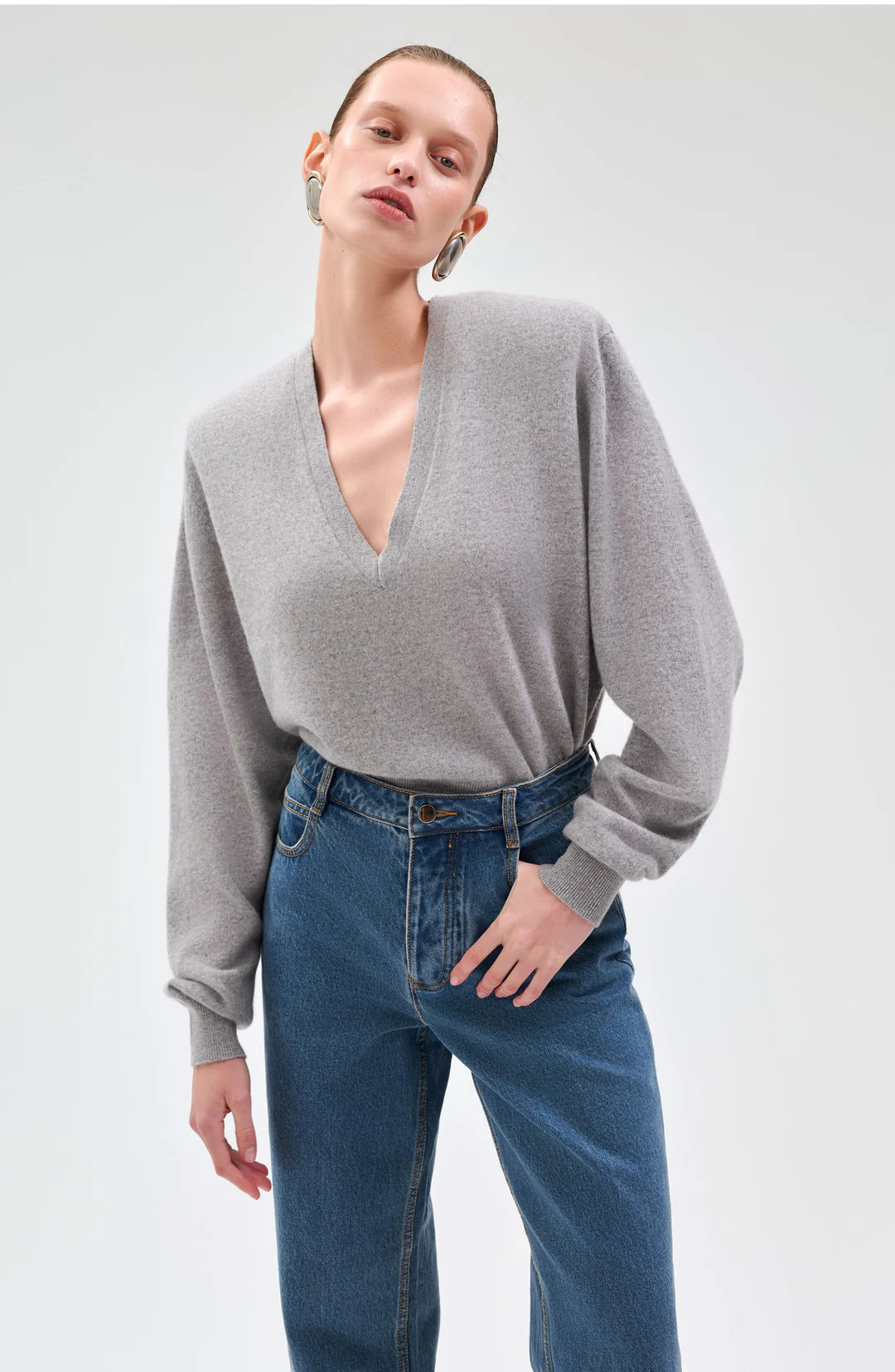 Landen Sweater in Light Grey