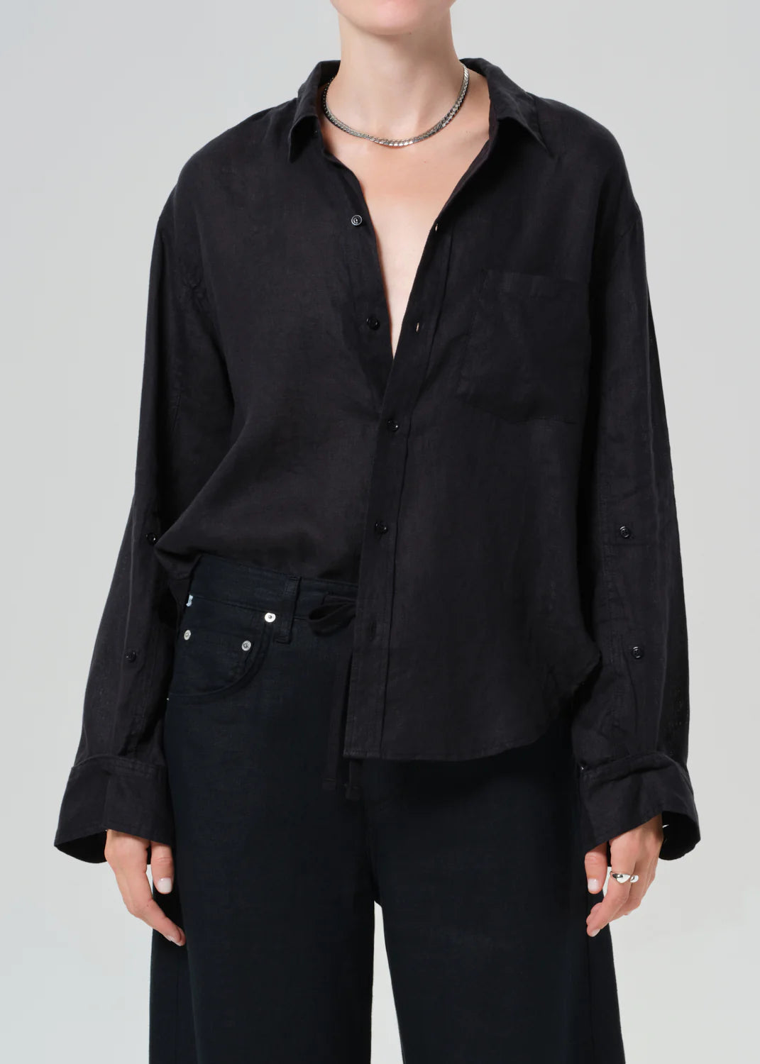 Shrunken Kayla Shirt in Black Linen