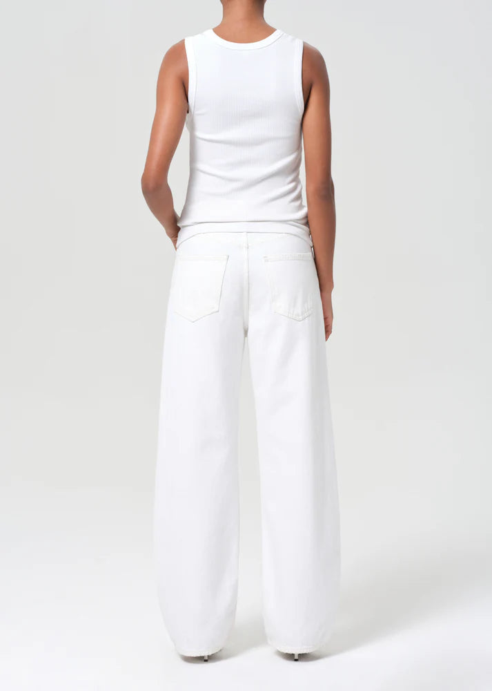 Low Curve Jean in Milkshake