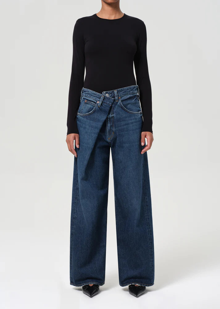 Vana Fold Jean in Nexus