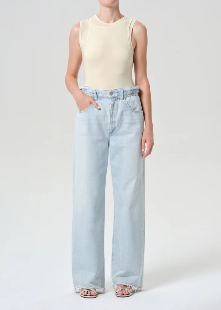 Lyonne Jean in Tangent