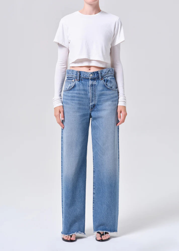 Lyonne Jean in Outbreak