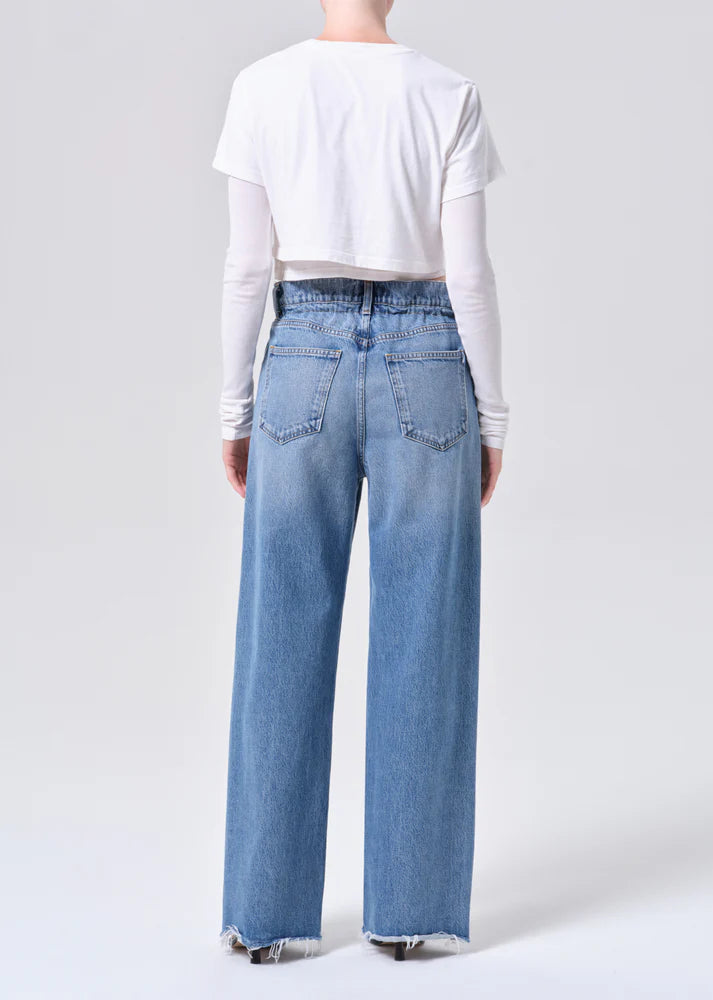 Lyonne Jean in Outbreak