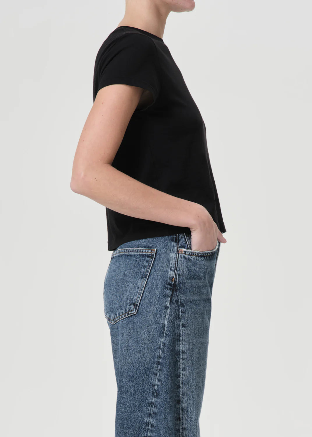 Adine Shrunken Tee in Black