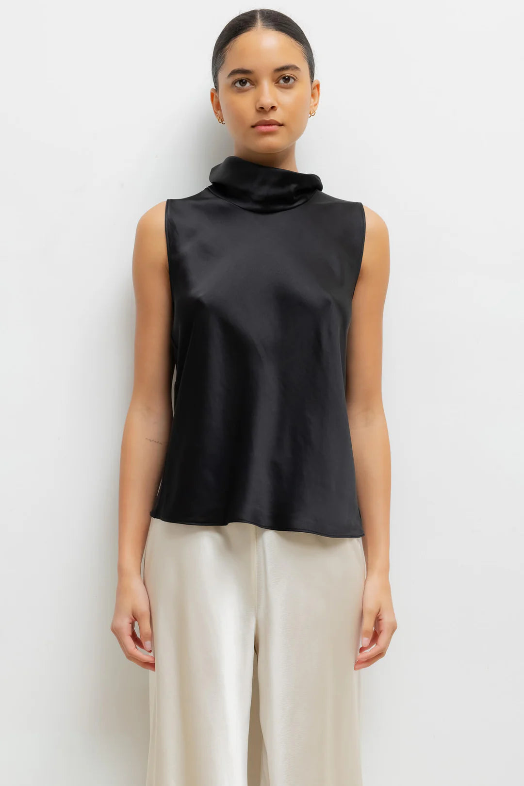 Barb Sleeveless Cowl Neck in Black