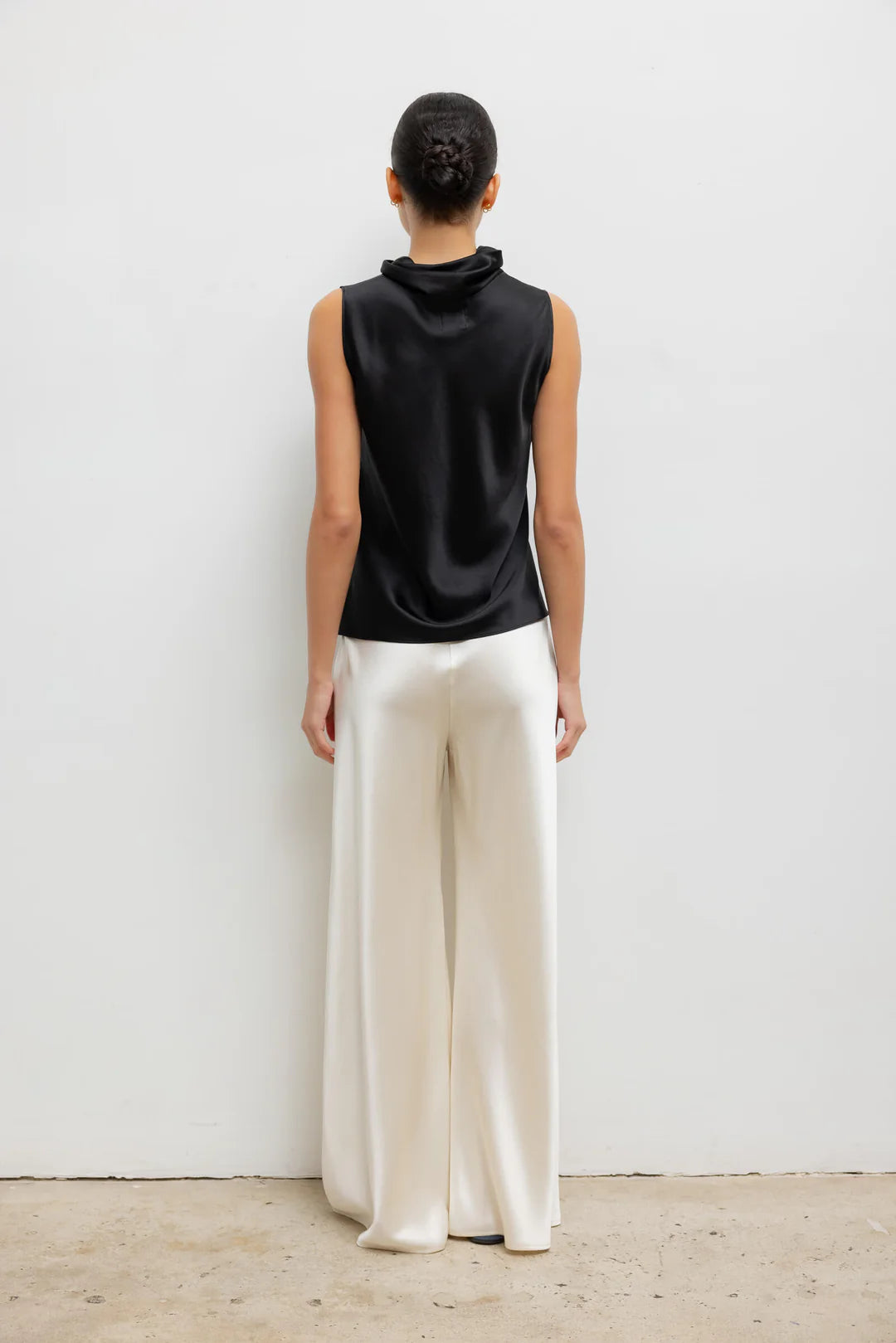 Barb Sleeveless Cowl Neck in Black
