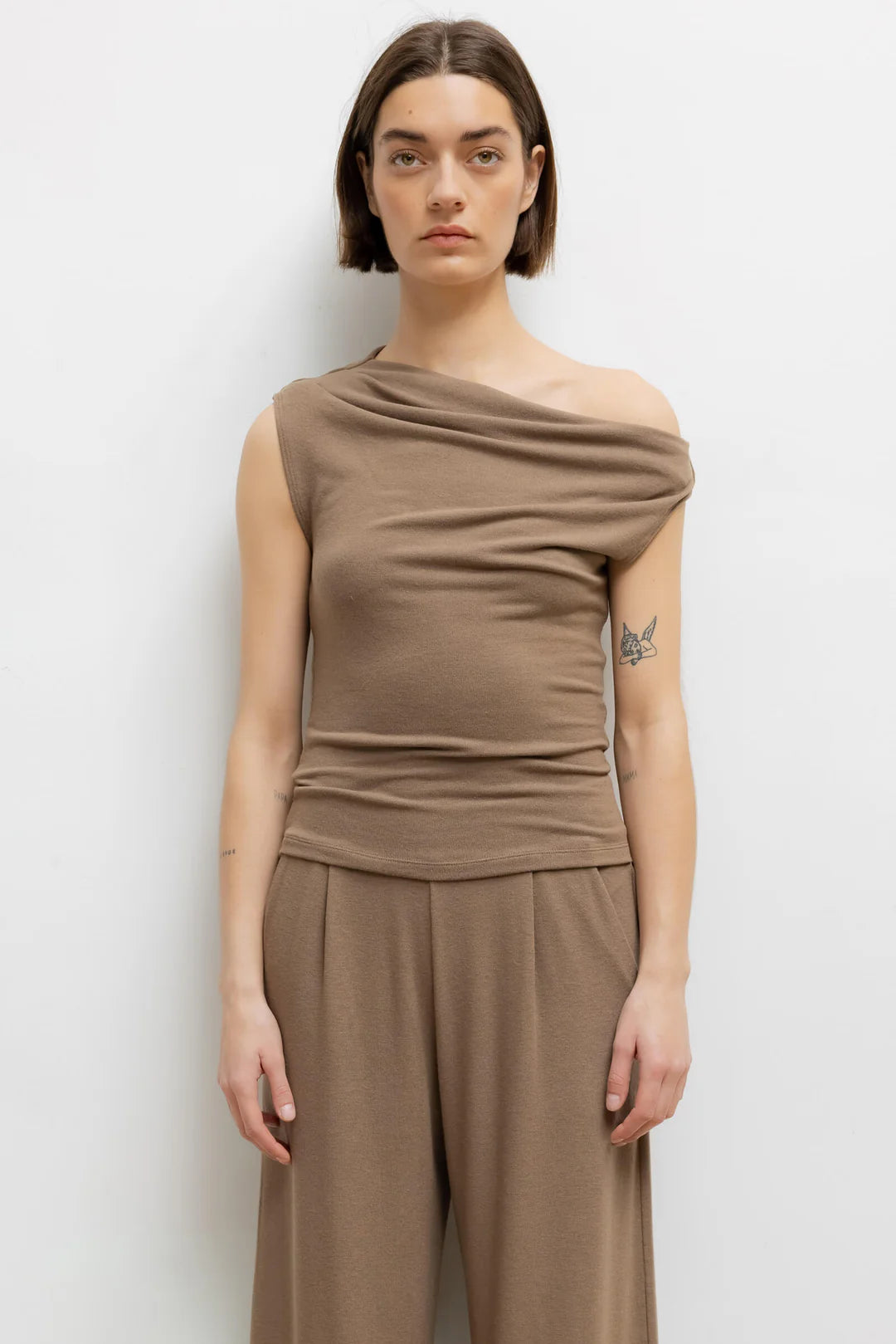 Lauren Ruched Asymmetrical Shoulder Top in Walnut