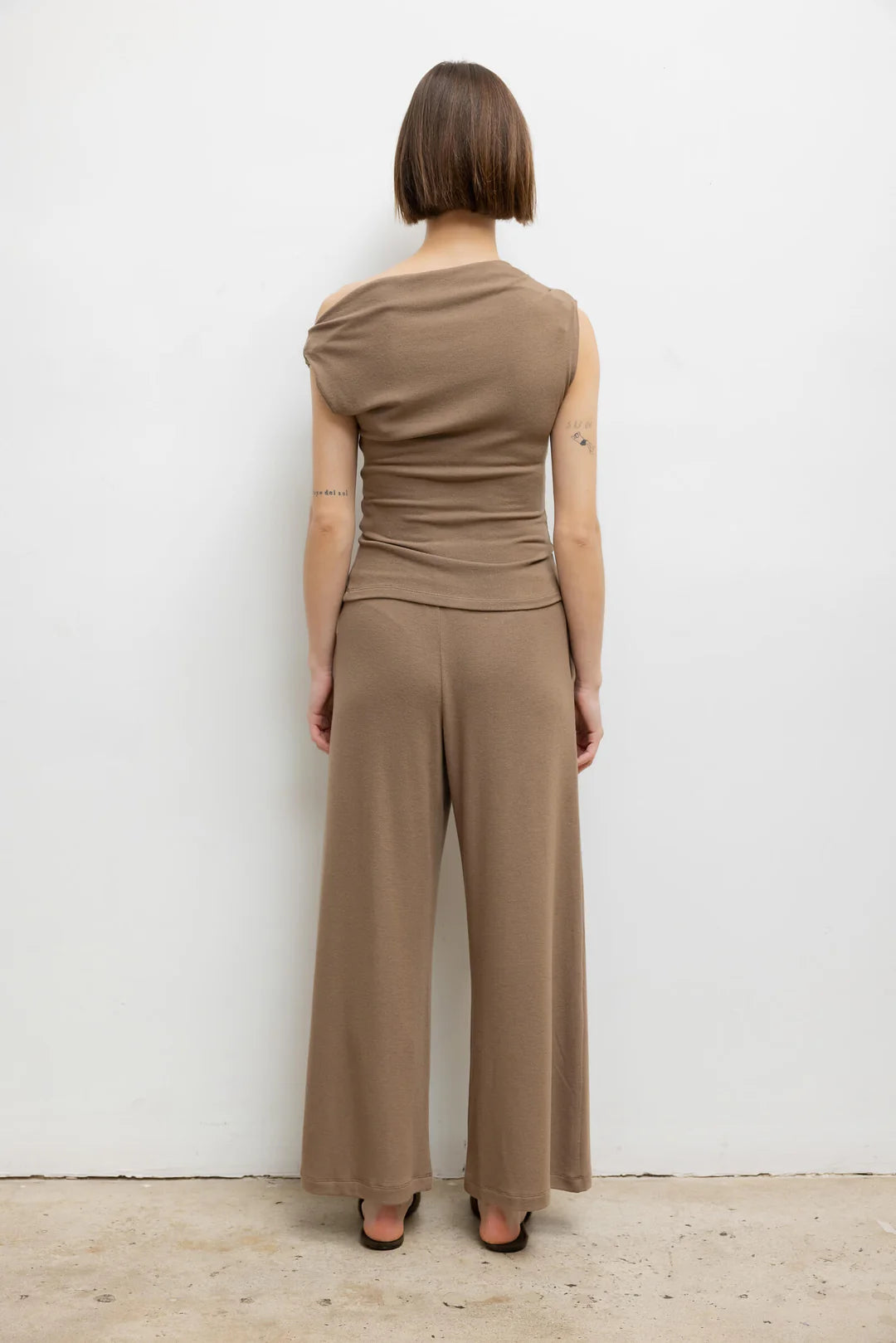 Lauren Ruched Asymmetrical Shoulder Top in Walnut