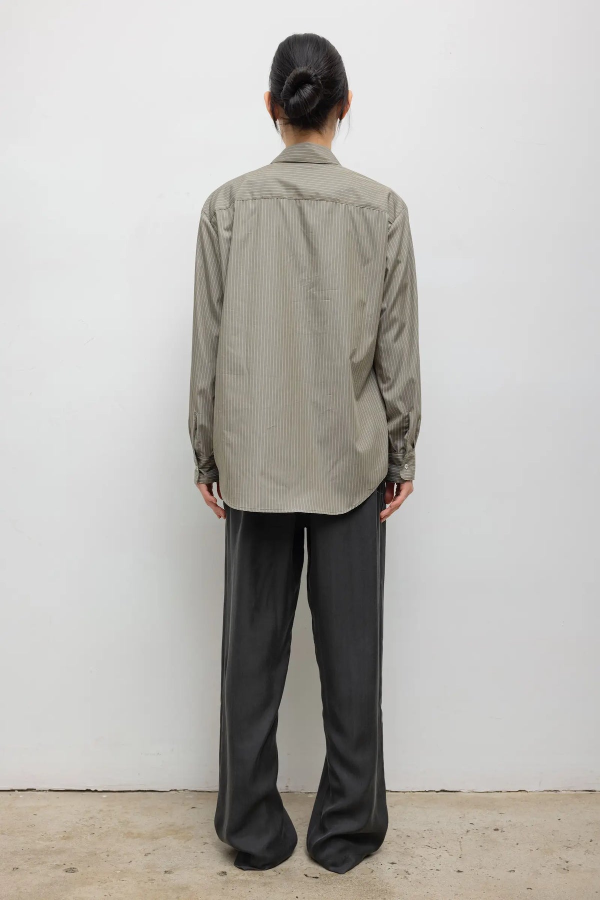 Yoshi Stripe Classic Button Down in Olive Stripe