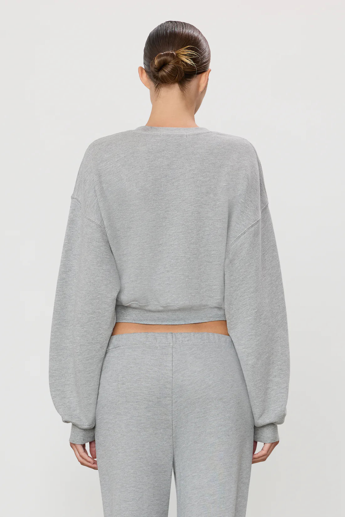 Cropped Crewneck Sweatshirt in Heather Grey