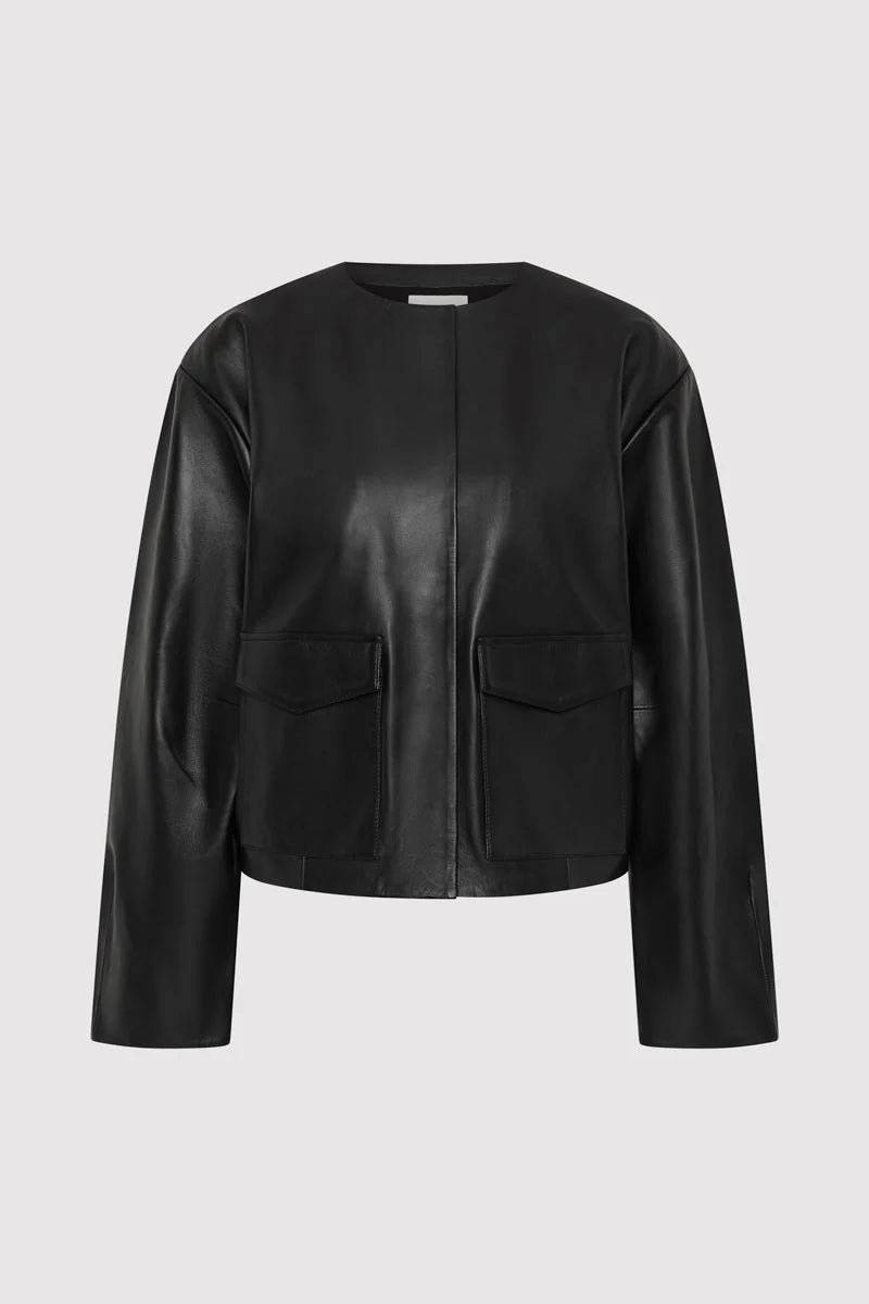 Utility Cocoon Leather Bomber in Black
