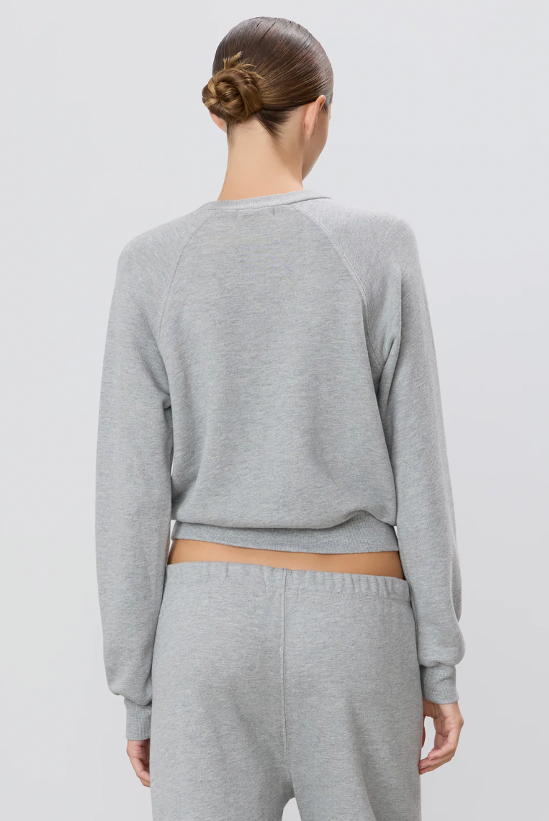Shrunken Raglan Sweatshirt in Heather Grey