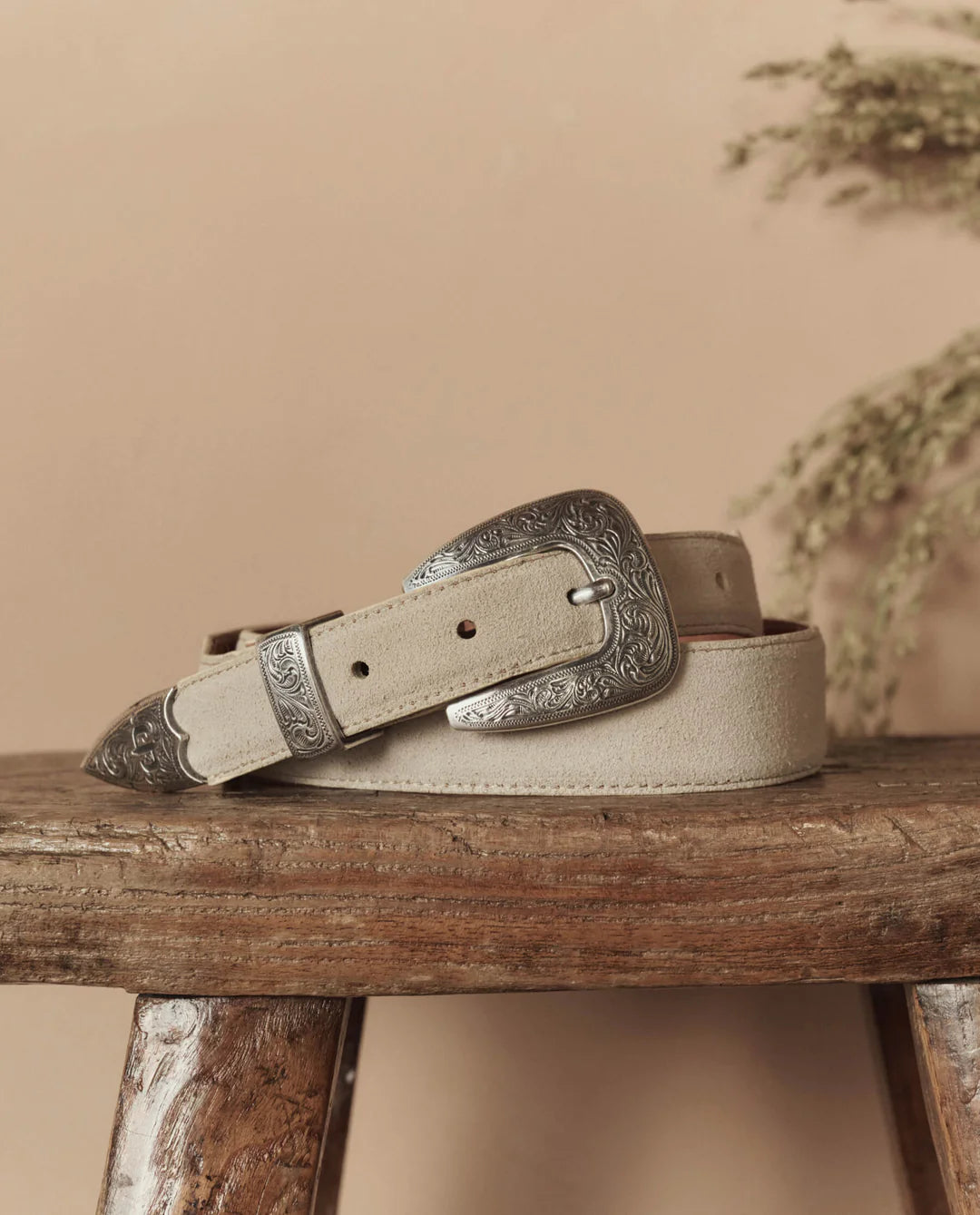The Western Narrow Belt in Cream with Silver