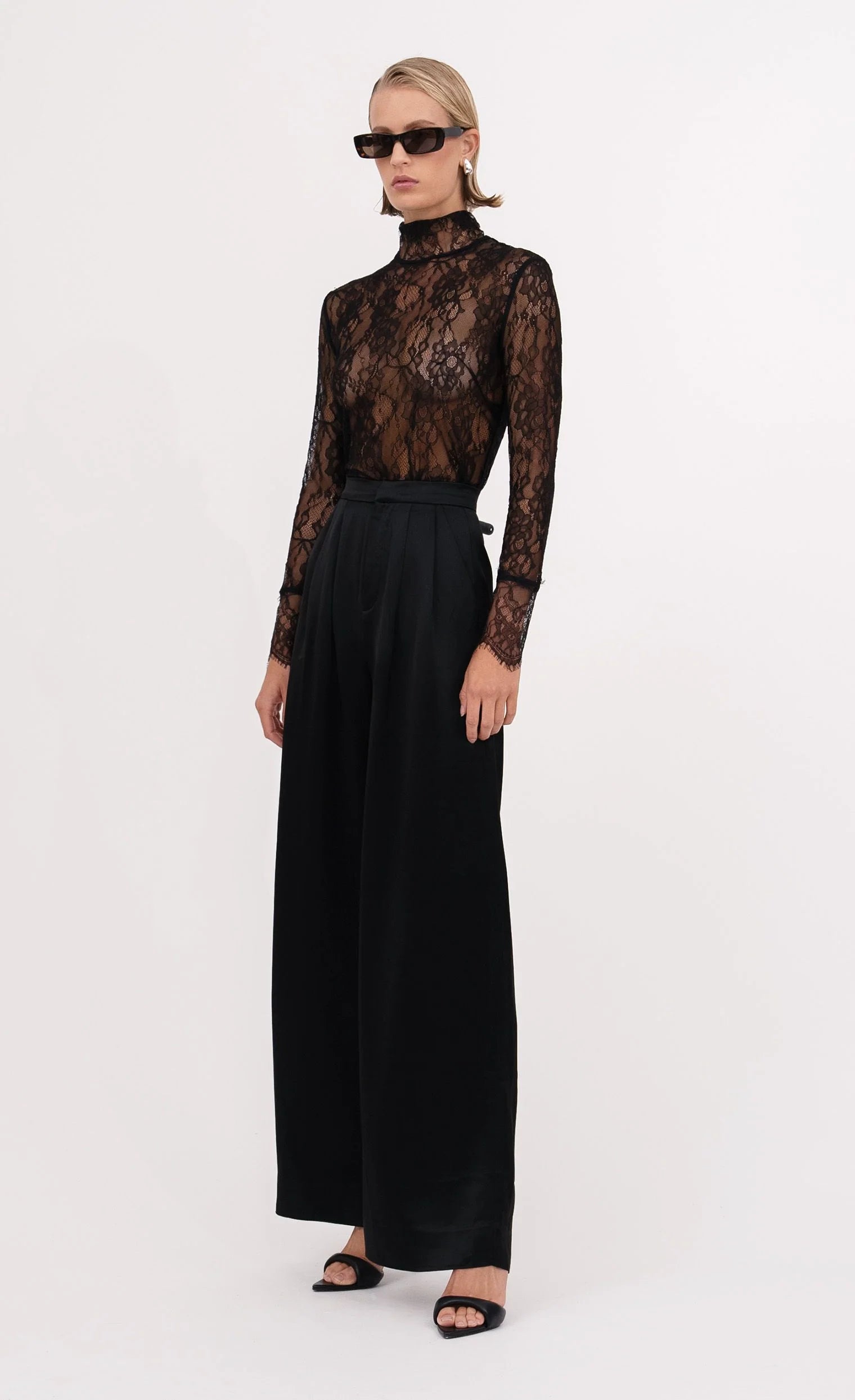 Mary Lace Top in Black